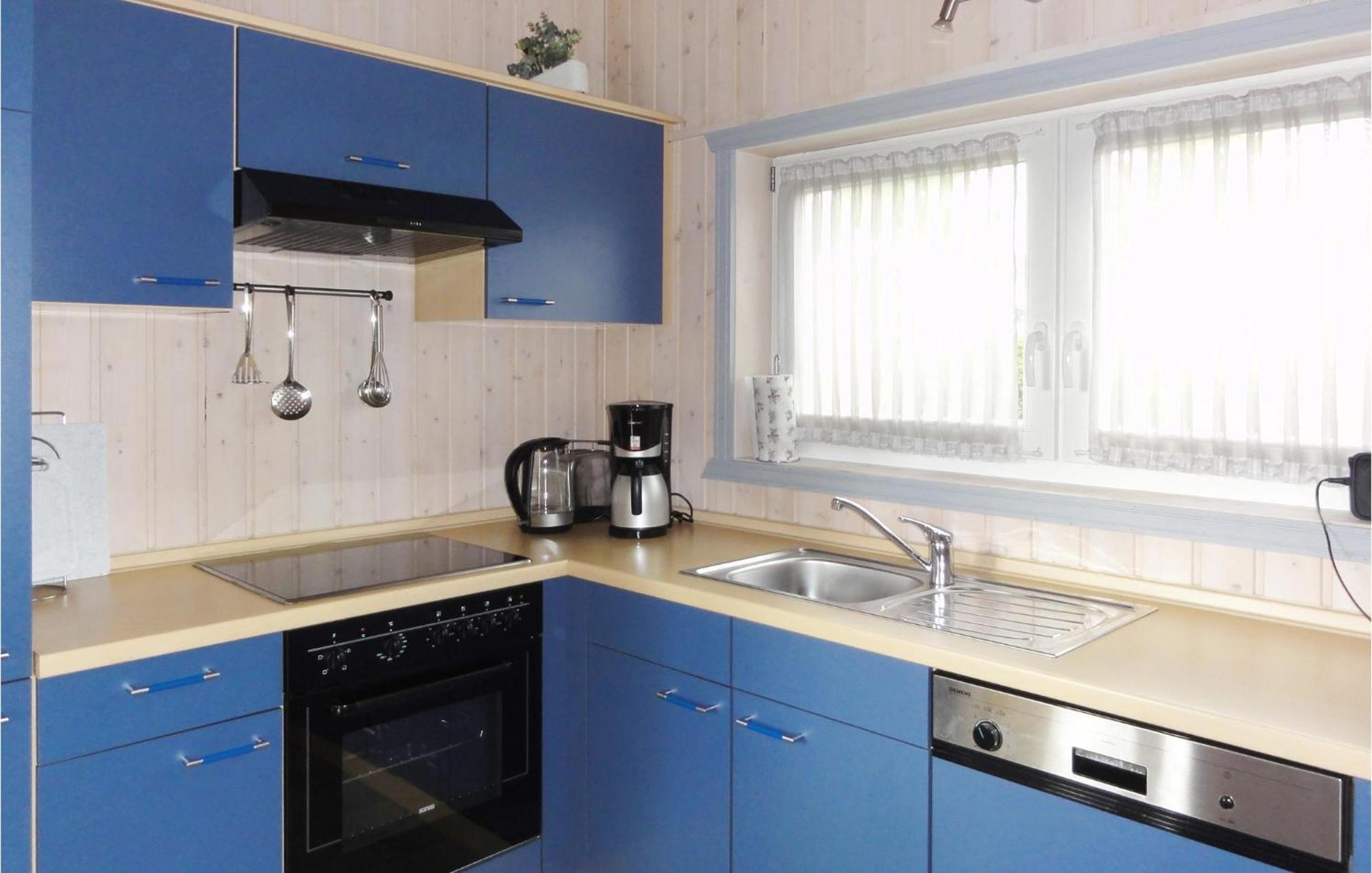 2 Bedroom Nice Home In Рехлин Экстерьер фото